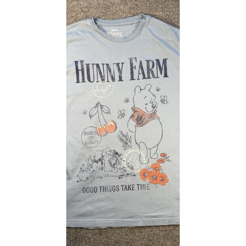 Disney Winnie The Pooh Hunny‎ Farm Graphic T Shirt Women's Small - Picture 2 of 7
